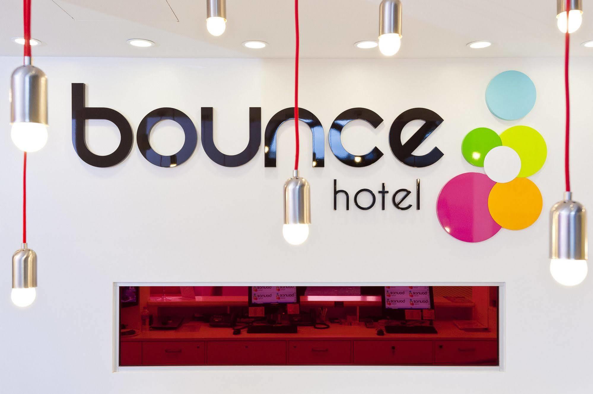 Surry Hills Bounce Sydney旅舍 外观 照片 Bounce Hotel logo